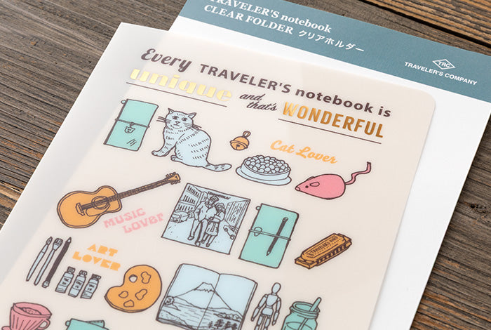 PRE-ORDER Traveler's Notebook Clear Folder 2027 (Regular size)