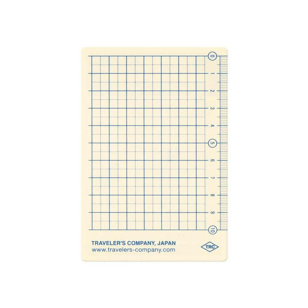 (PRE-ORDER) Traveler's Notebook Plastic Sheet 2026 - Passport Size