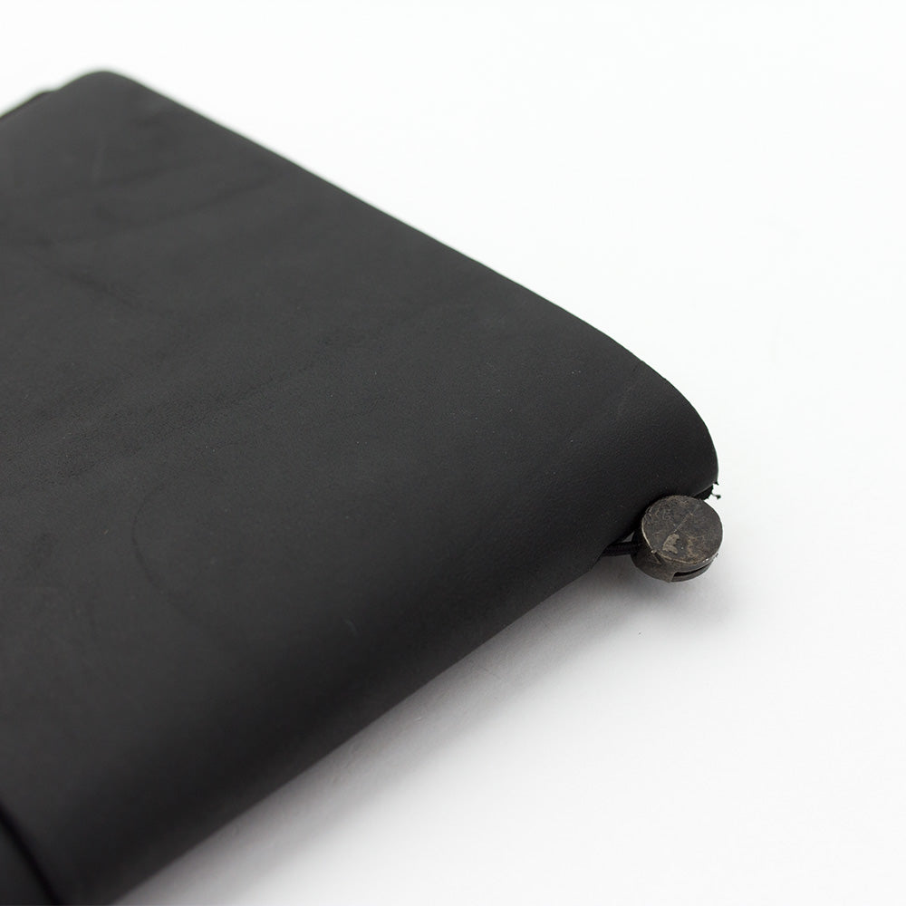 TRAVELER’S Notebook Starter Kit Black (Regular Size)