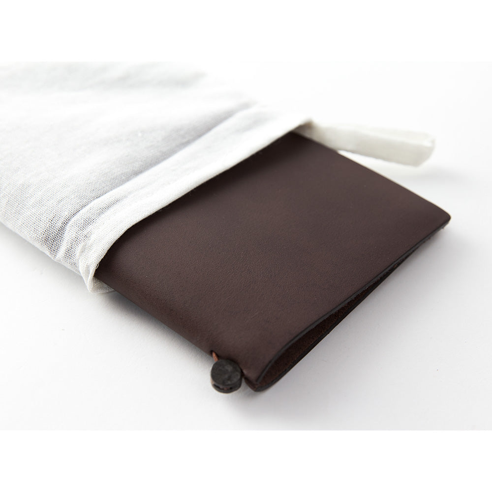 TRAVELER’S Notebook Starter Kit Brown (Regular Size)