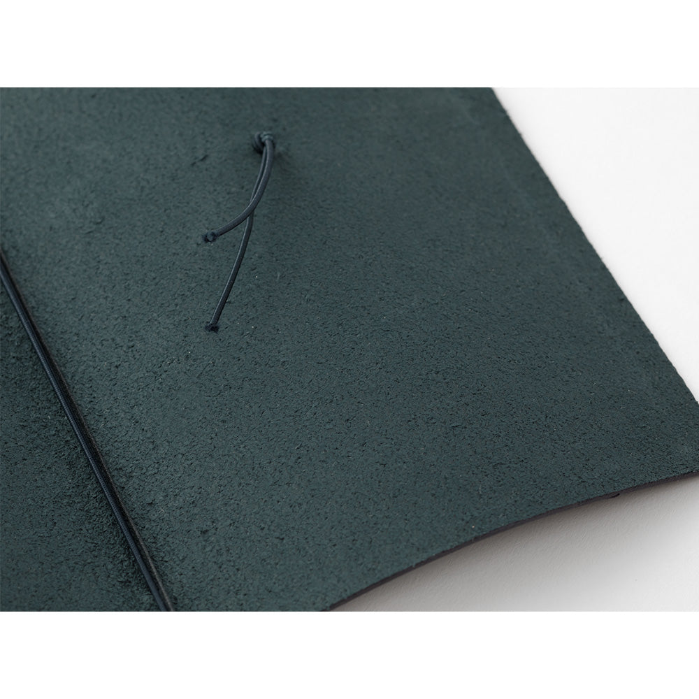 TRAVELER’S Notebook Starter Kit Blue (Regular Size)