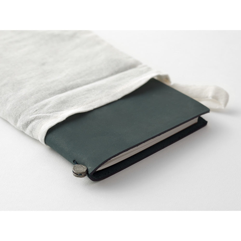 TRAVELER’S Notebook Starter Kit Blue (Regular Size)