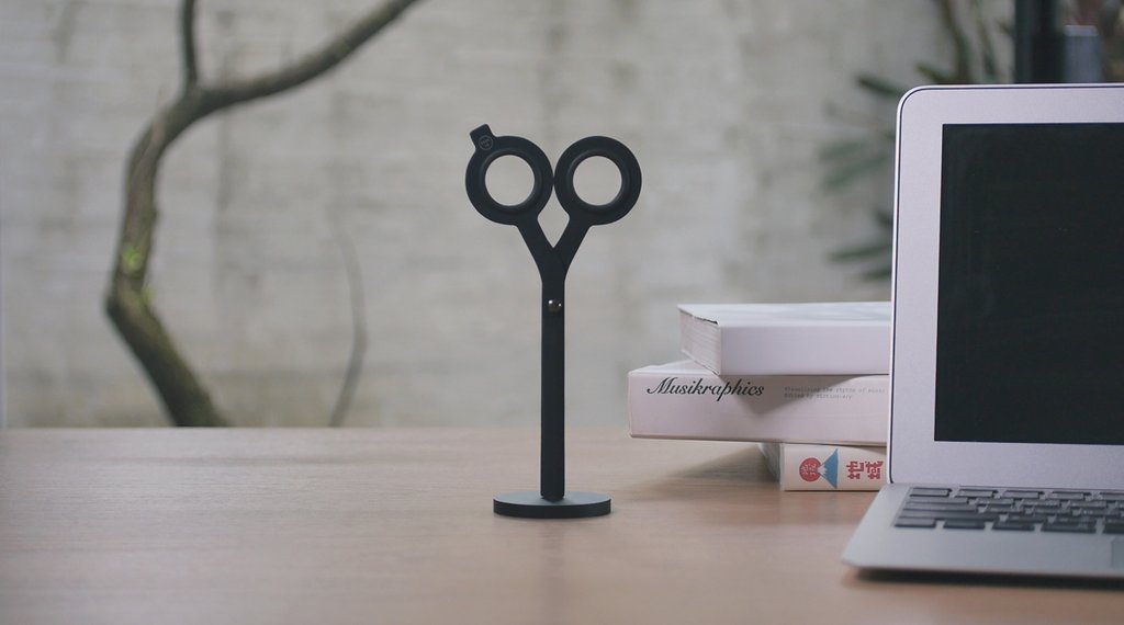 HMM 2-in-1 Black Scissors