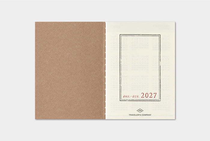 PRE-ORDER Traveler's Notebook Refill 2027 Weekly (Passport size)