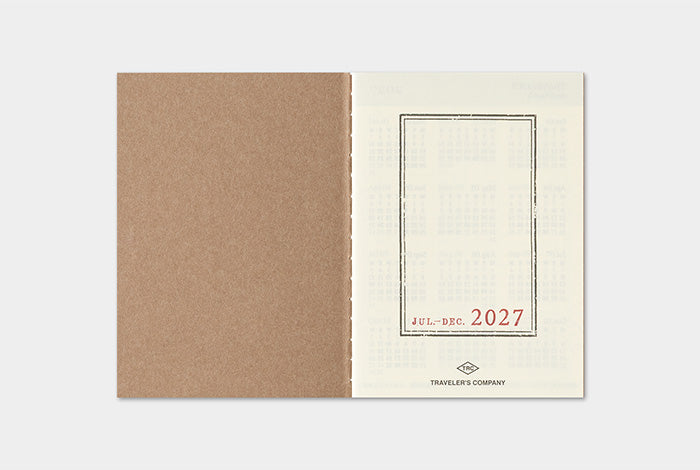 PRE-ORDER Traveler's Notebook Refill 2027 Weekly (Passport size)