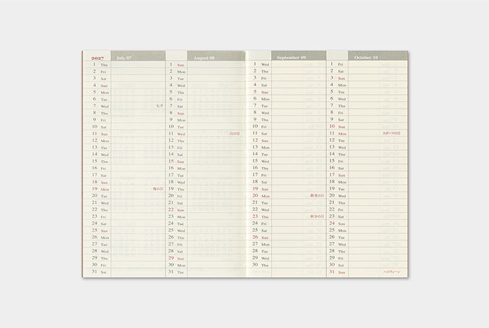 PRE-ORDER Traveler's Notebook Refill 2027 Weekly (Passport size)