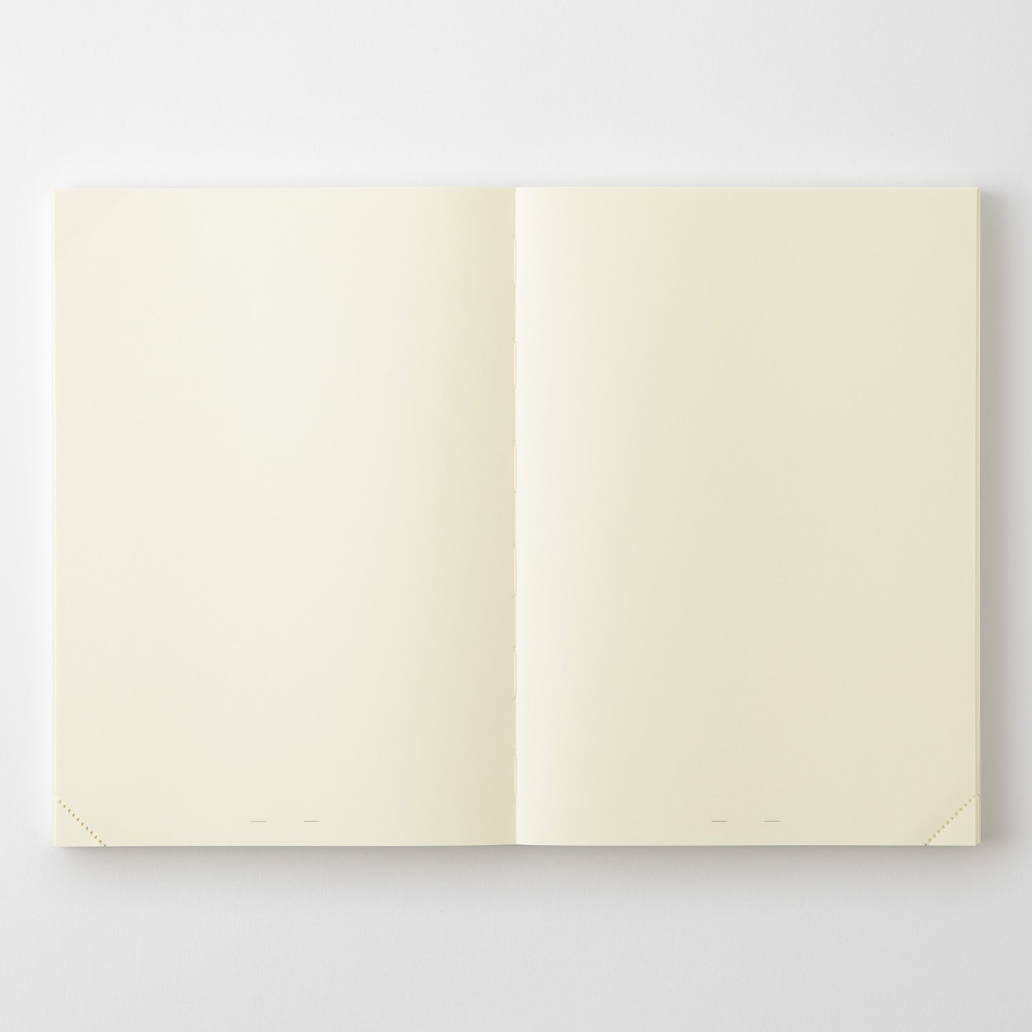 MD Notebook 1 page per day [A5]