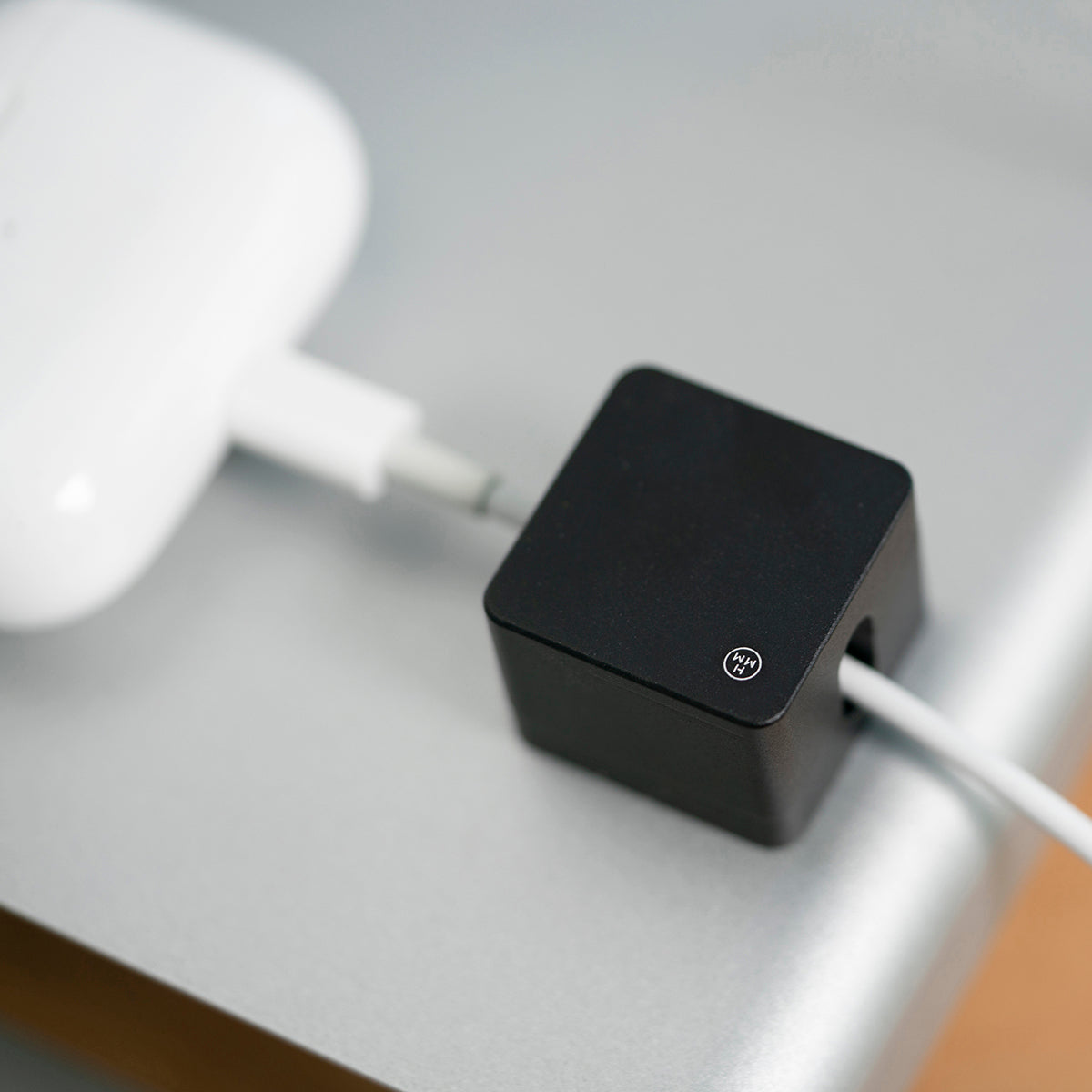 HMM Magnet Cable Cube (COMING SOON)