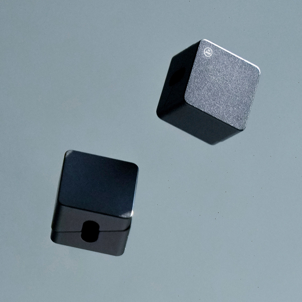 HMM Magnet Cable Cube (COMING SOON)