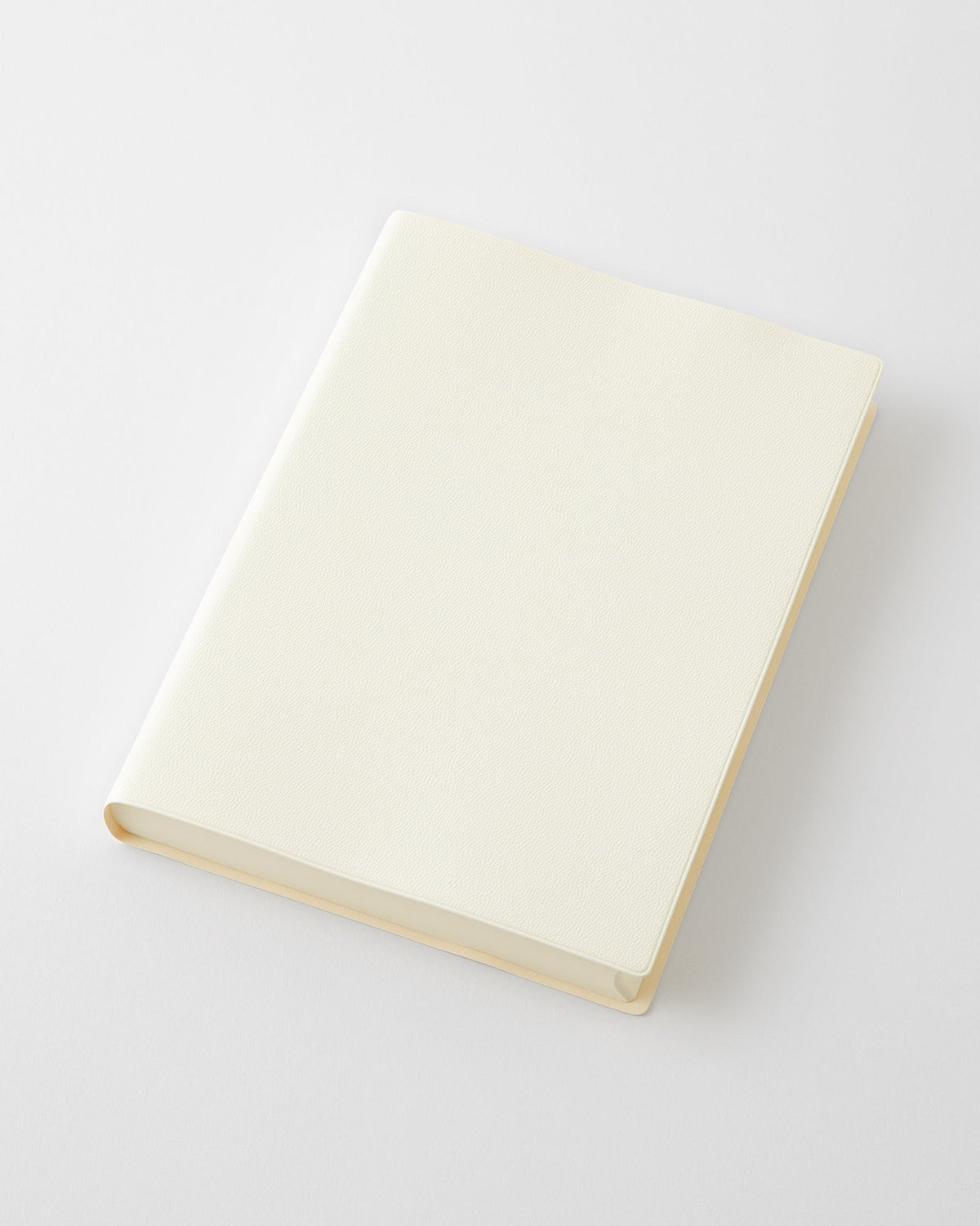 PRE-ORDER MD Notebook Diary 1 Page per Day 2027