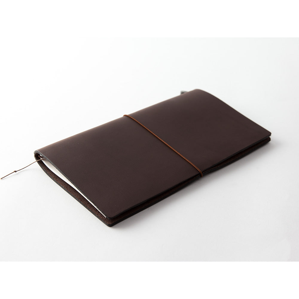 TRAVELER’S Notebook Starter Kit Brown (Regular Size)