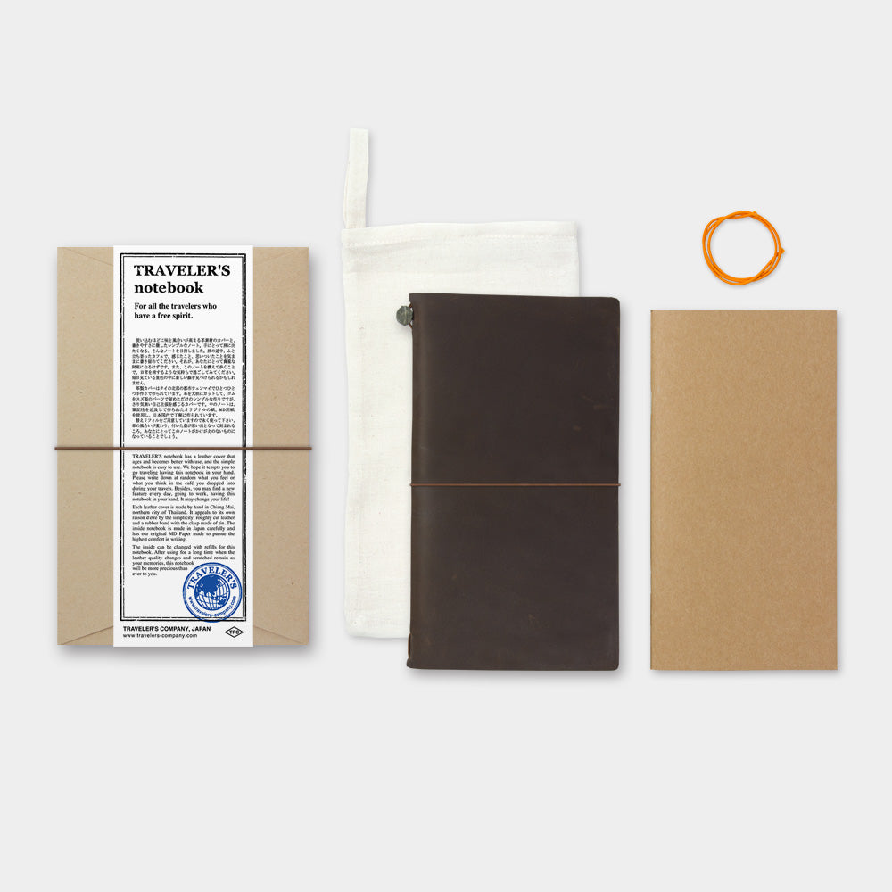 TRAVELER’S Notebook Starter Kit Brown (Regular Size)
